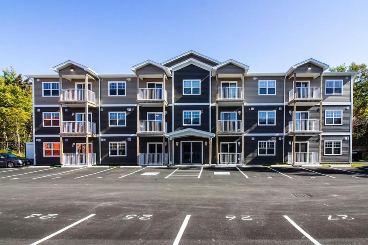 Newly Renovated Modern Condo Near Hospital, Unb Patio & Parking Coffee Saint John Exterior photo