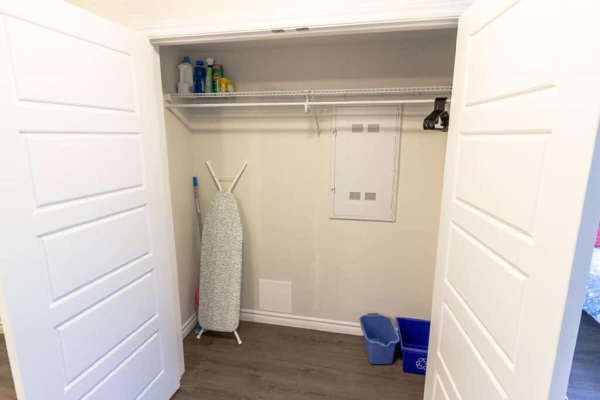 Newly Renovated Modern Condo Near Hospital, Unb Patio & Parking Coffee Saint John Exterior photo